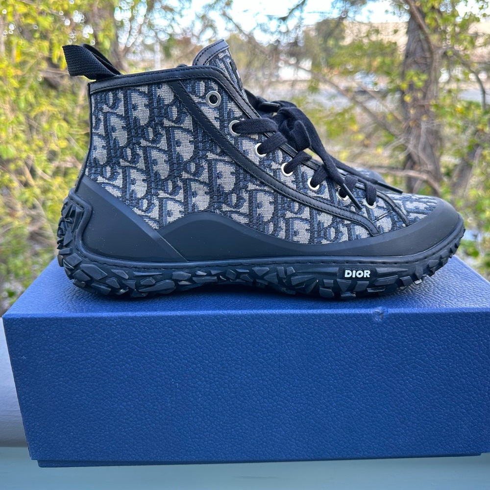 Shoes is worn 1x . Bought about a month ago form sacks 5th ave in SF, CA .